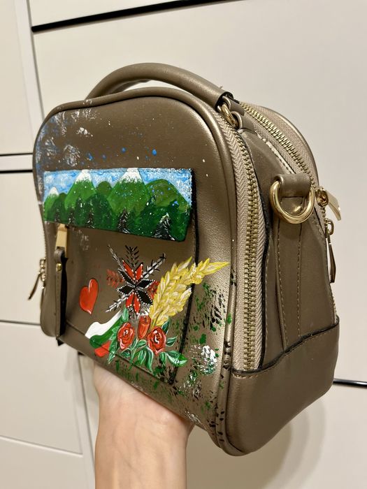 Дамска ръчно нарисувана чанта