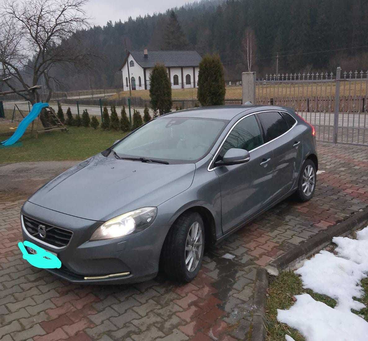 volvo v40 2015 diesel 2000