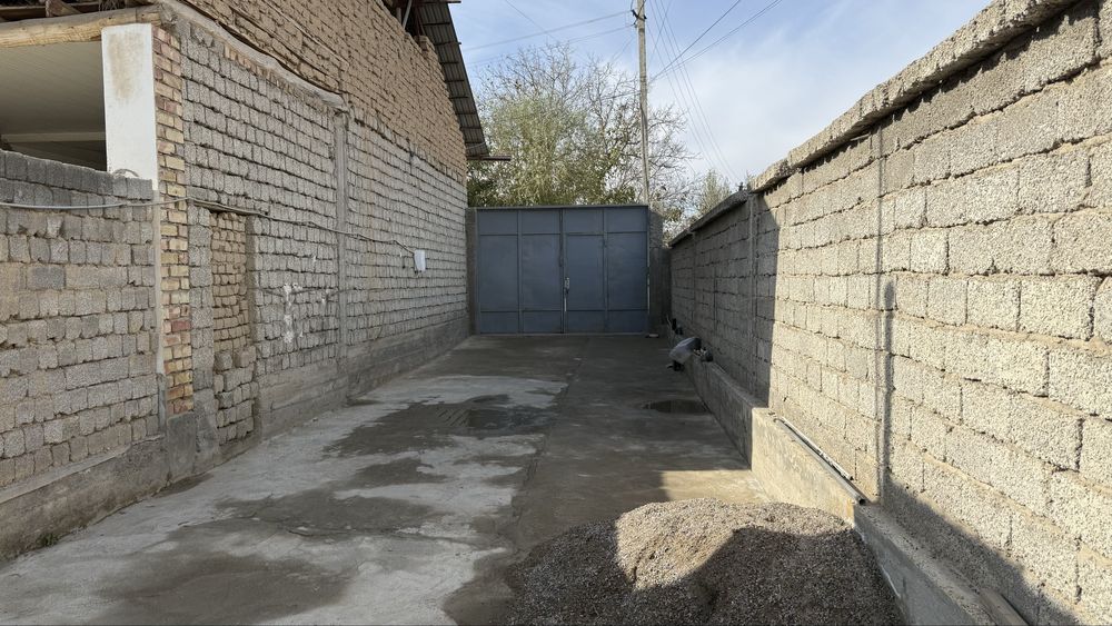 Yengi toshkenda uy sotlad