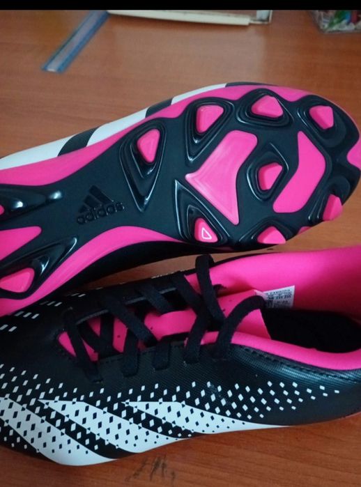 Ghete fotbal Adidas