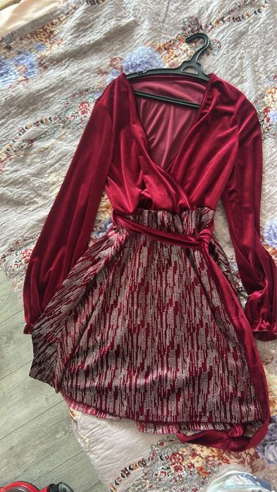 Платье продам размер не подошел