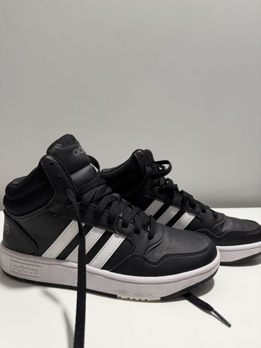 Продам кеды адидас р 38 новые