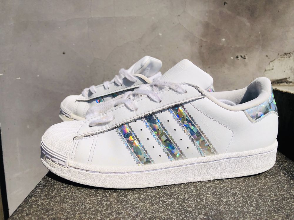 Кецове за момиче adidas superstar