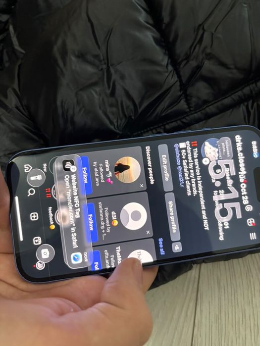 geaca M.O.N.C.L.E.R maya