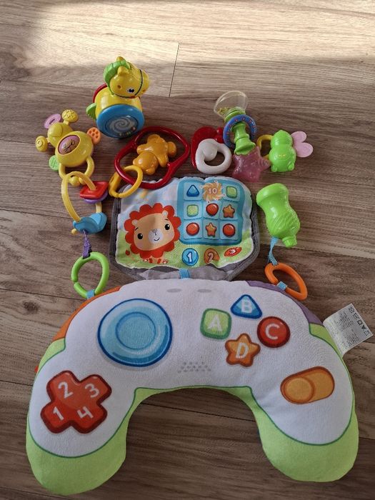 Възглавнички за игра по коремче Fisher price