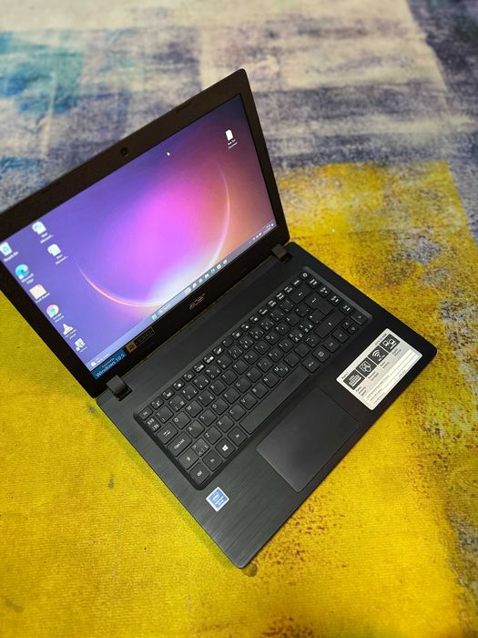 laptop Acer A114, ideal tester, baterie 3 h, slim, quadcore , win 11