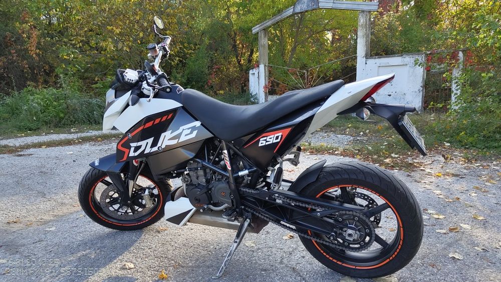 KTM Duke 690 LC4