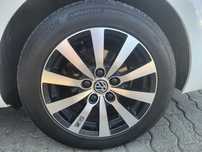 Vând jante bicolore OZ cu anvelope de vara pentru Vw 5X112