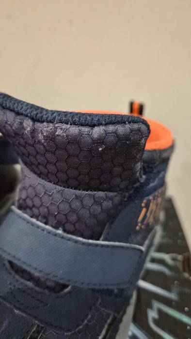 Светещи обувки Skechers за момче