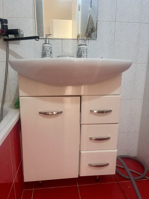 Тумба с раковиной