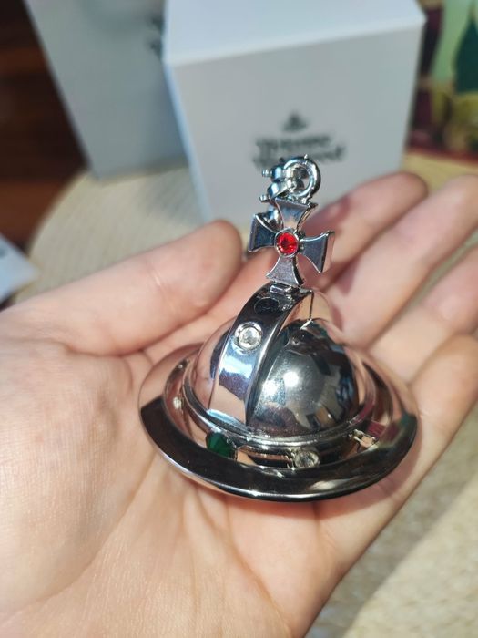 Bricheta Vivienne Westwood