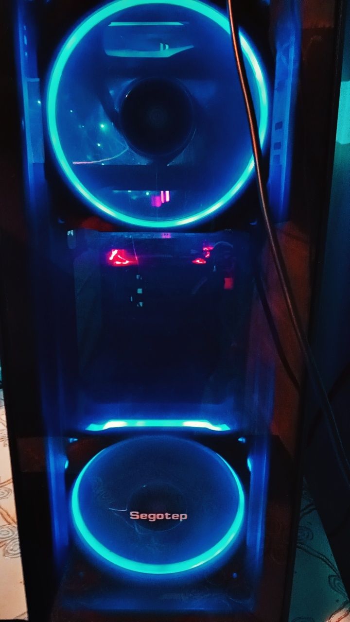 PC gaming se vinde urgent