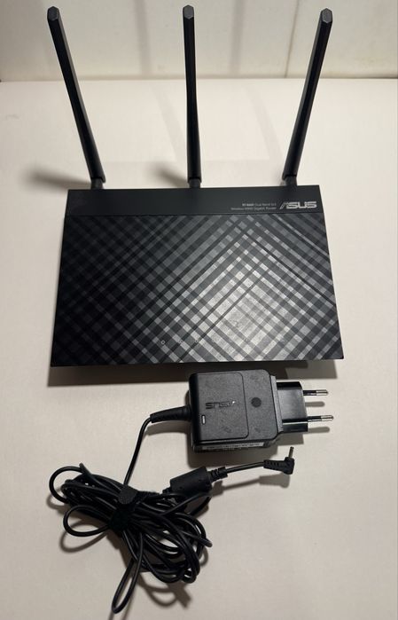 Router Asus RT N66U
