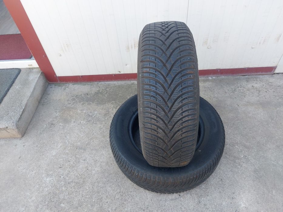 125 lei bucata! Doua anvelope M+S/IARNA 195 65 15 Kleber