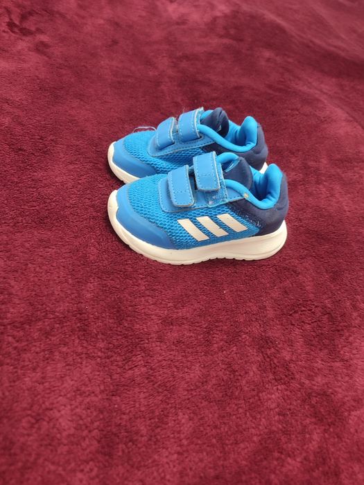 Бебешки маратонки adidas