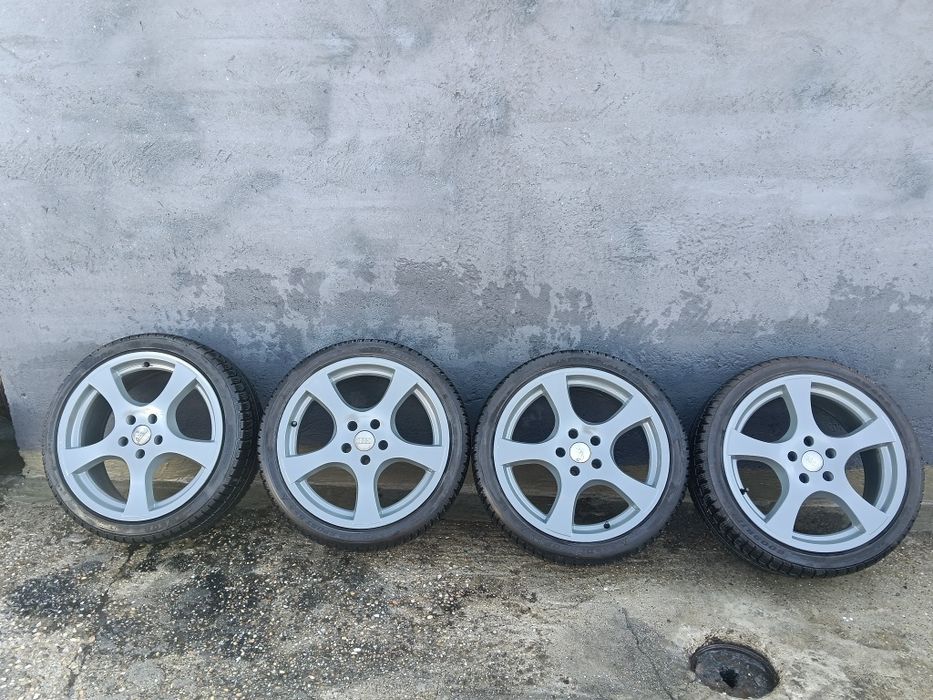 Jante R18 Audi/Vw + Anvelope 225/40/R18 Goodride Winter