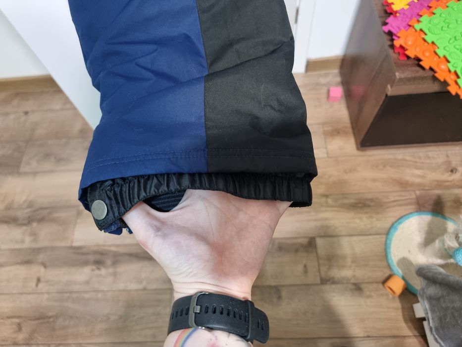 Pantaloni ski marimea L - nepurtati