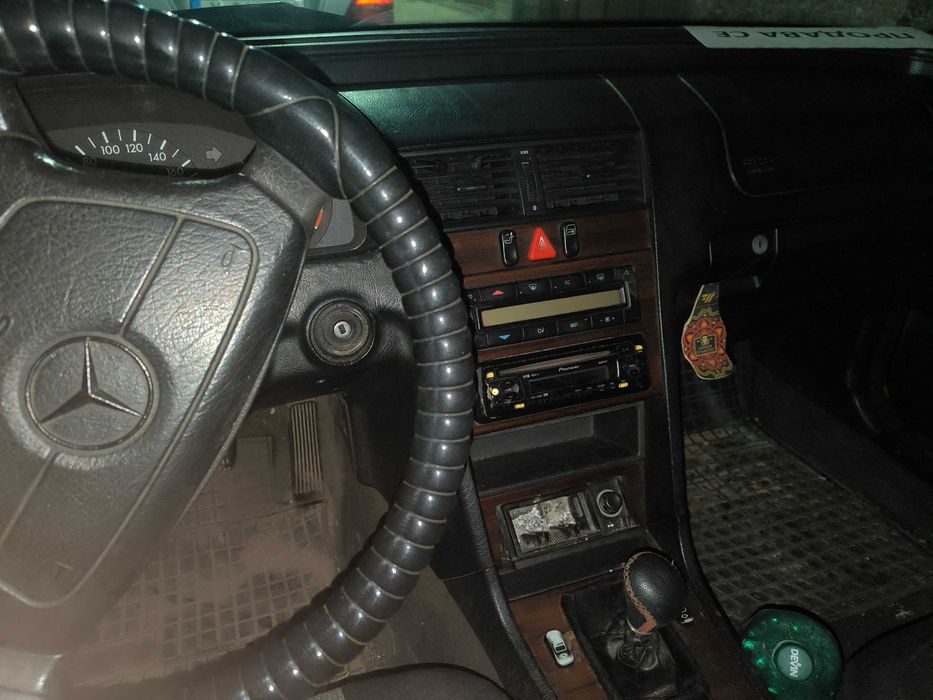 Mercedes-Benz C250