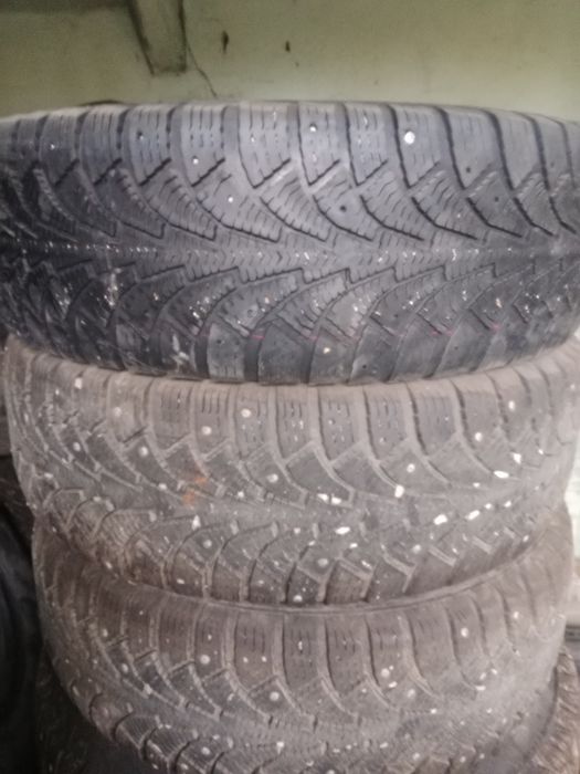 Продам зимние шины 3 баллона