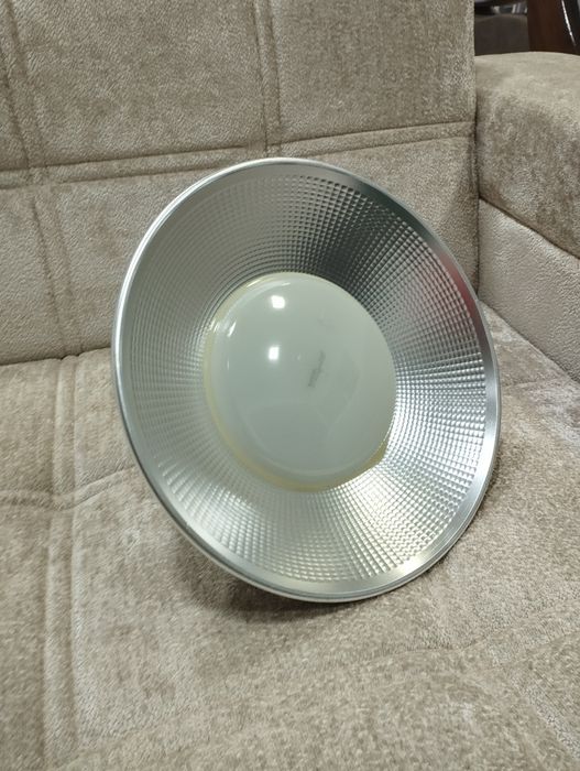 Подвесной потолочный LED светильник.