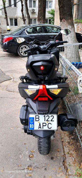 Maxi Scuter 125 cc 4 rimpi