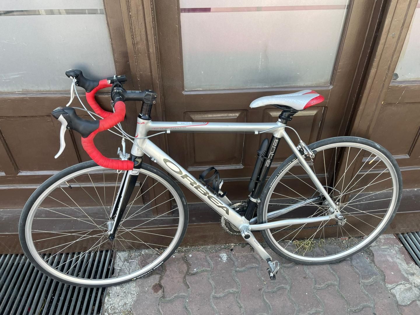 Bicicleta Orbea Aqua cursiera -A-