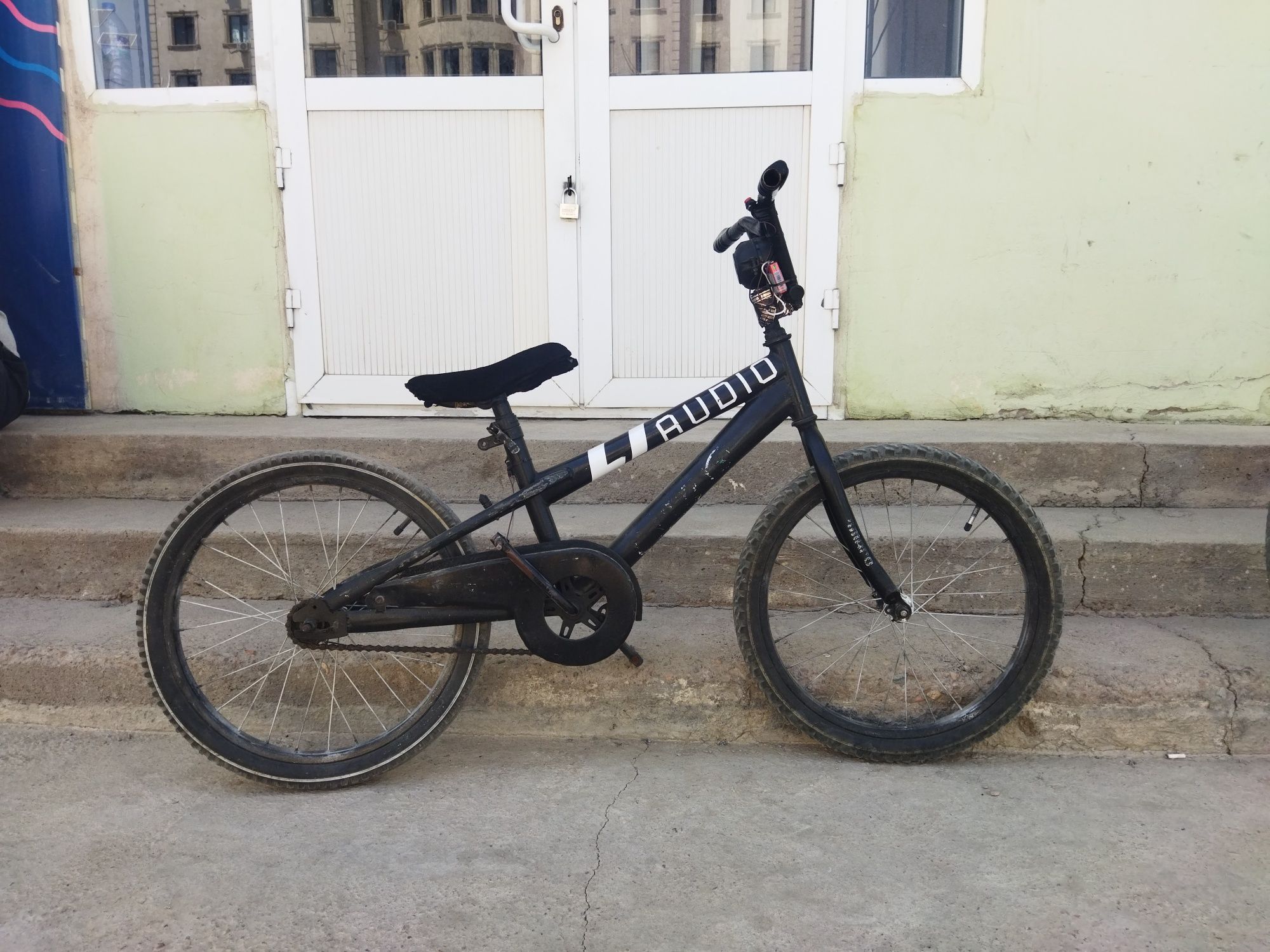 Velosiped 20 rama sotiladi