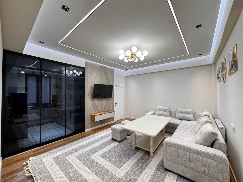 3х комнатная квартир на 7 этаже 63кв/м, в Самарканде