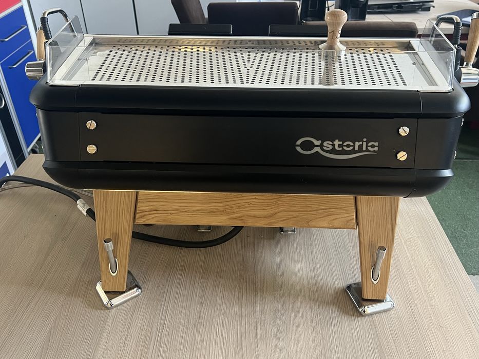 Espresor profesional Barista Attitude STORM Multiboiler 2 gr. model SH