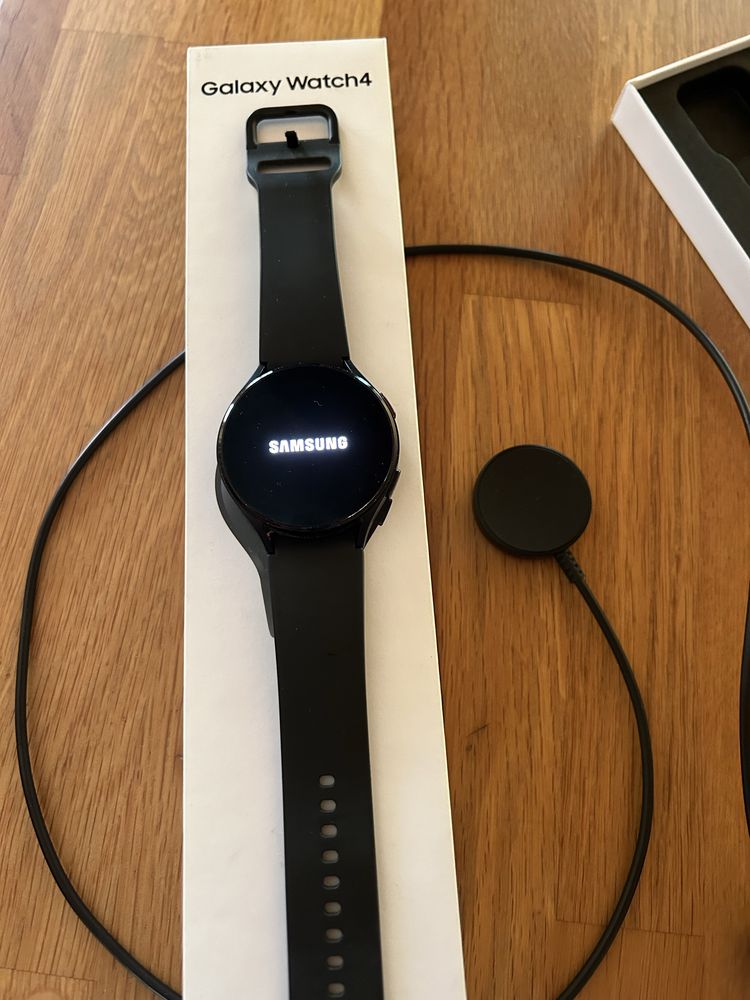 Samsung Galaxy watch4