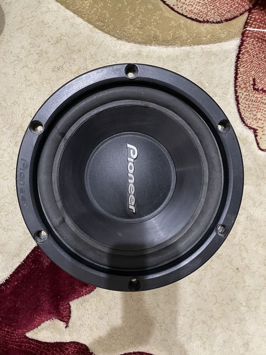 Продается сабвефер pioneer 450w оригинал