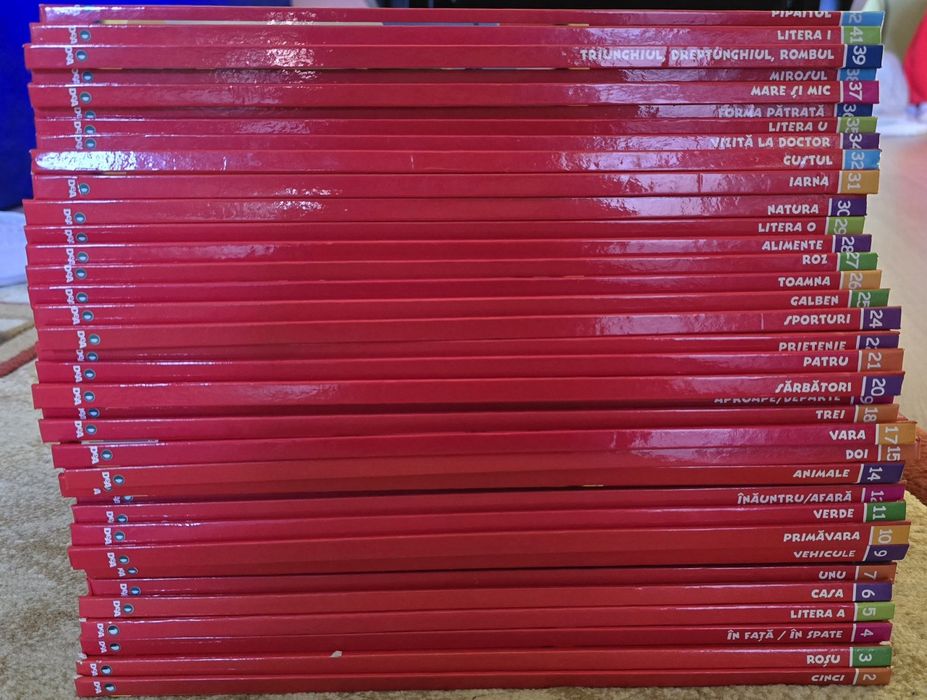 Colecție cărți și DVD-uri Clubul lui Mickey Mouse