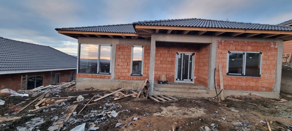 Case de vanzare Valea Ghinzii