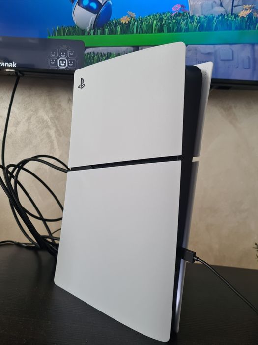 Consola PlayStation 5 Digital Edition PS5 825GB SSD NOU