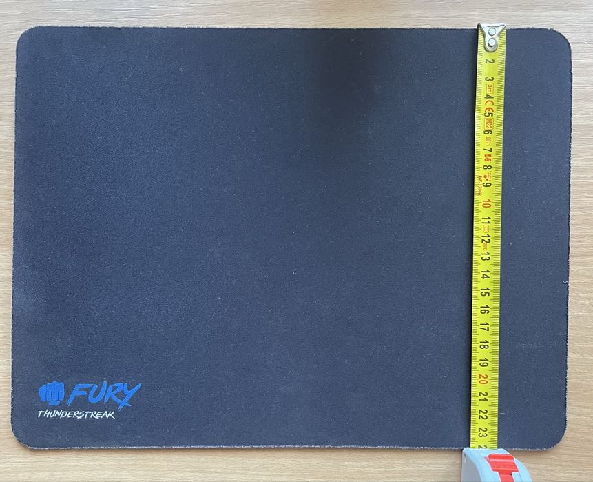 Vand doua Mousepad-uri Calitate înaltă.!