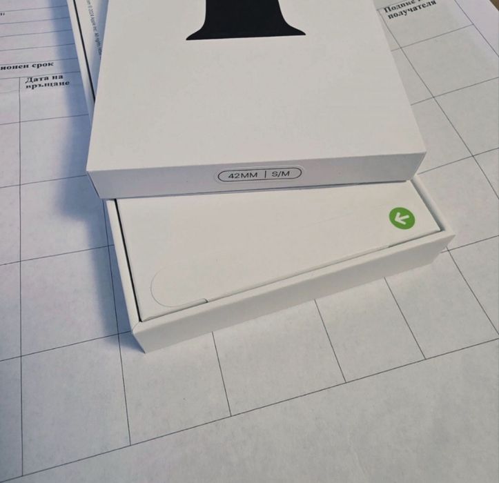 ЗАПЕЧАТАН 42mm Apple watch 10 CEL A1 Гаранция 2027 г. Black / Черен