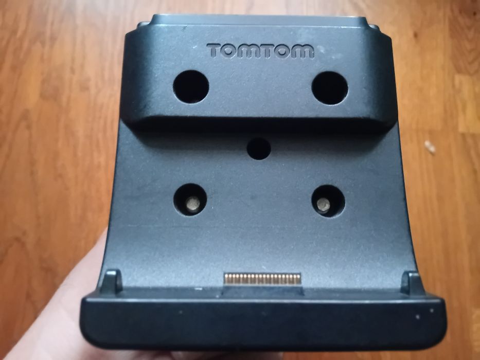 GPS  TomTom 8275.     .