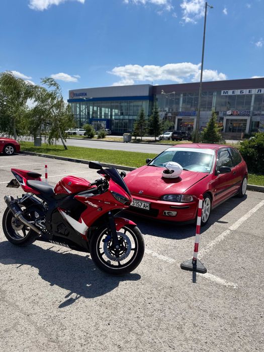 Yamaha YZF - R6 2004