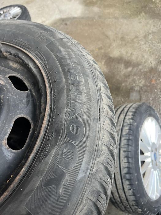 4 зимни гуми 195/65/15