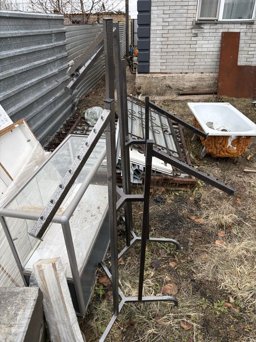 Продам вешалку для дом офиса