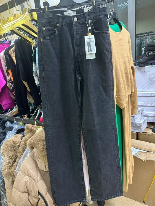 Нови дънки MANGO , 32 номер