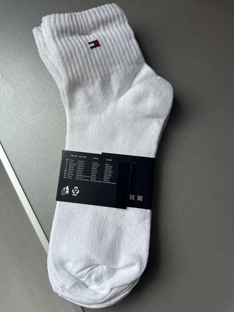 Tommy Hilfiger бели чорапи