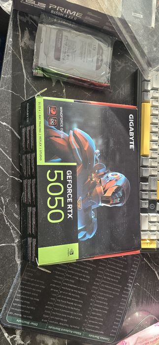 Как новый Rtx 5050 Gigabyte