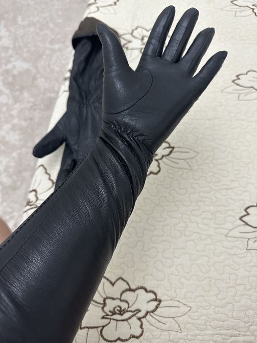 Продам перчатки натуральная кожа в отличном состоянии