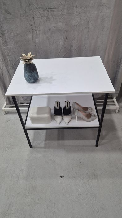 Стол, трюмо, торговое оборудование, полки, стеллаж