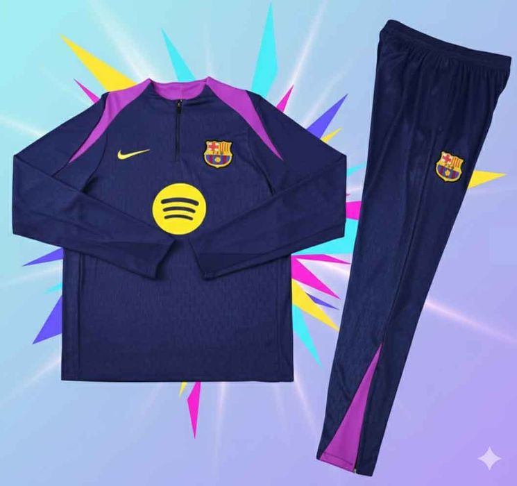 Тренировочный костюм футбольного клуба "Барселона". Размер М. Новый