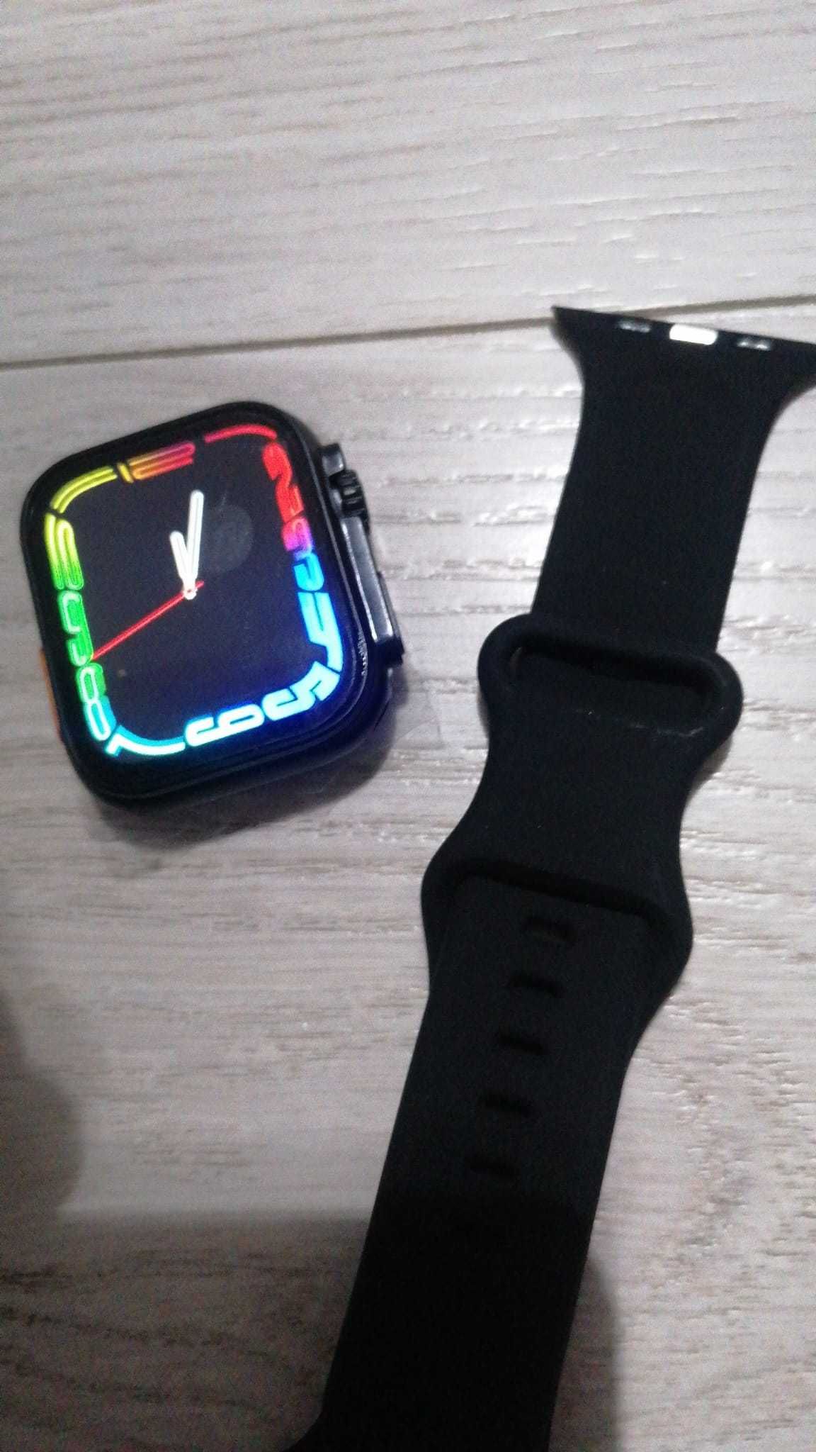 Smart Watch NOU compatibil Android / iPhone