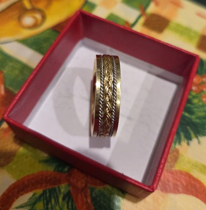 Vând verighetă aur 14 k