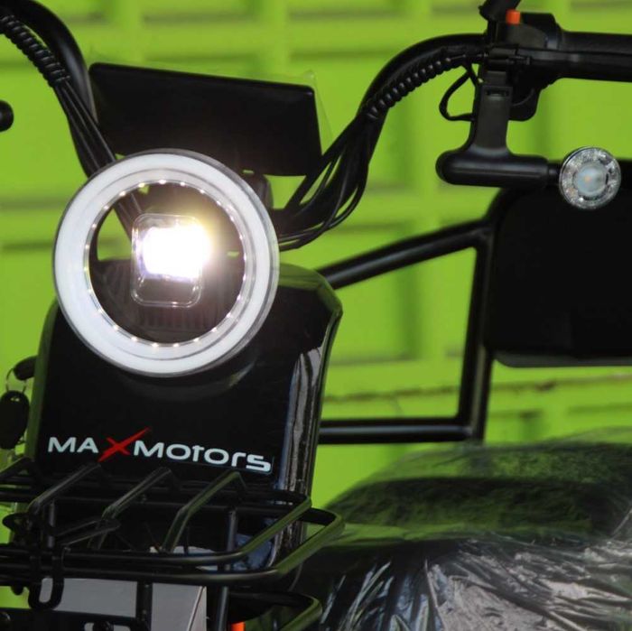 Двуместна електрическа триколка MaxMotors Pudding 1800W-48V-20Ah-BLACK