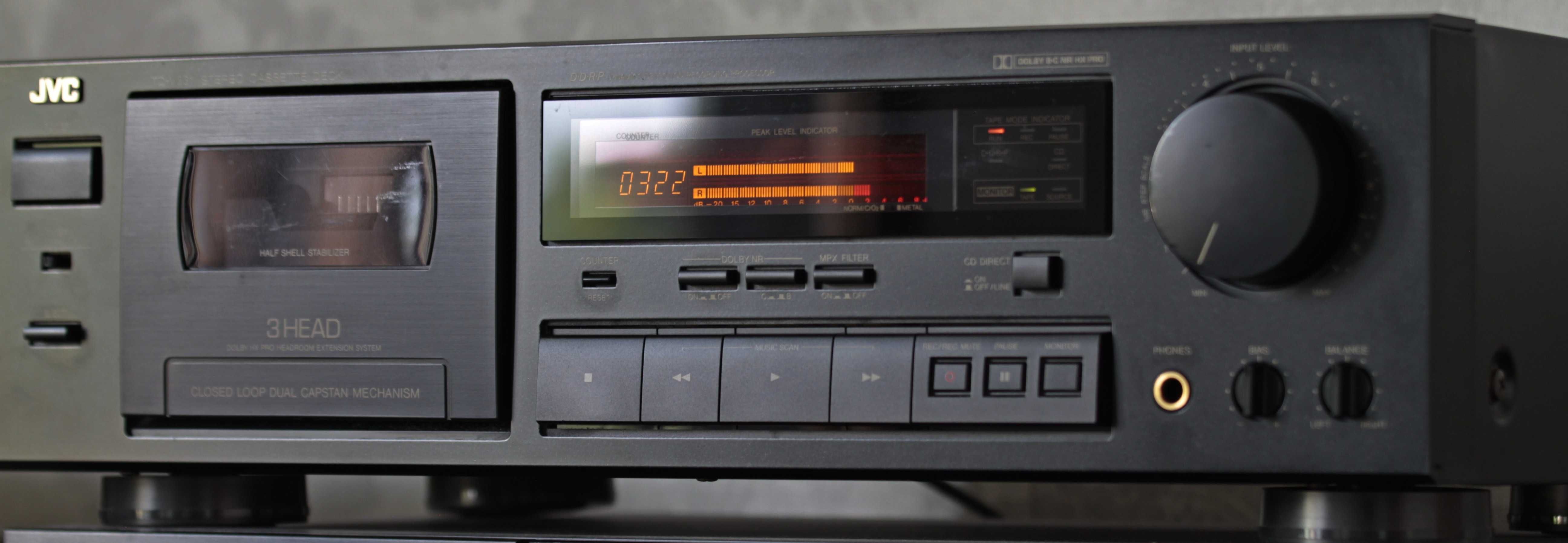 Tриглав Касетен Дек JVC TD-V531